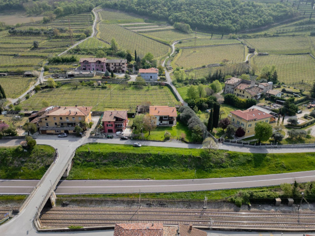 Casa singola in vendita a Avio