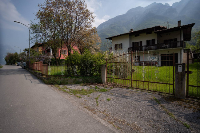 Casa singola in vendita a Avio