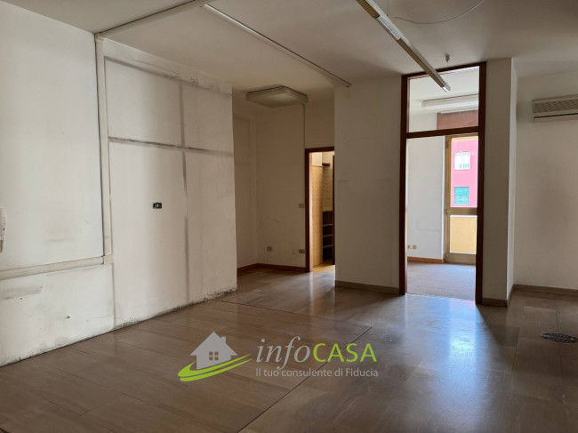 Studio/Ufficio in affitto a Rovereto