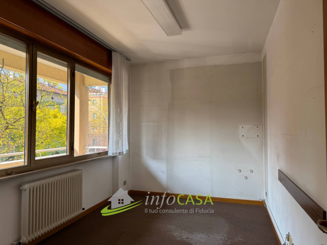 Studio/Ufficio in affitto a Rovereto