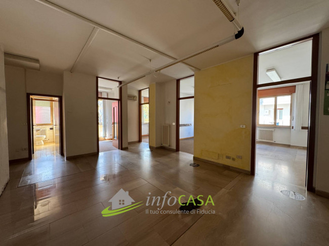 Studio/Ufficio in affitto a Rovereto