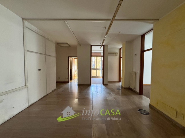 Studio/Ufficio in affitto a Rovereto