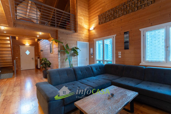 Baita/Chalet in vendita a Besenello