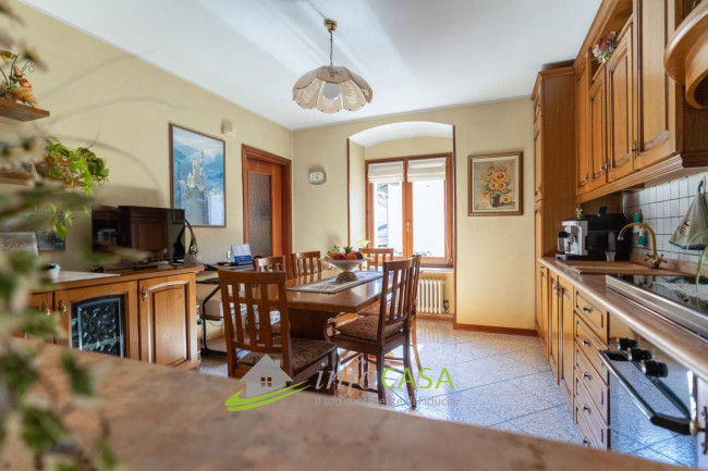 Porzione di Casa in vendita a Avio