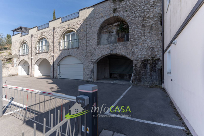 Appartamento in vendita a Malcesine