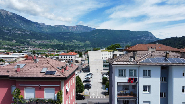 Appartamento in vendita a Rovereto