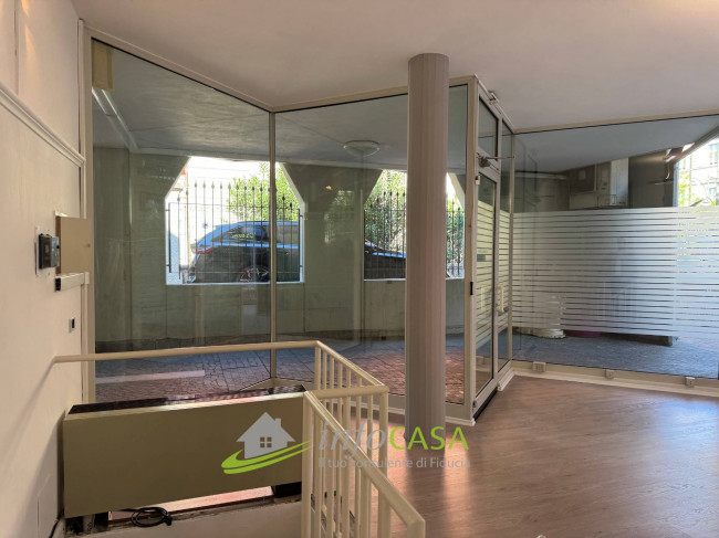 Locale commerciale in vendita a Rovereto
