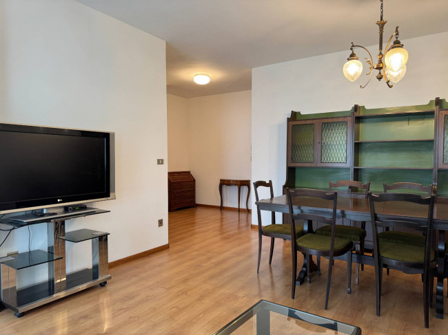 Appartamento in affitto a Rovereto