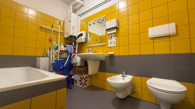 Locale commerciale in affitto a Trento