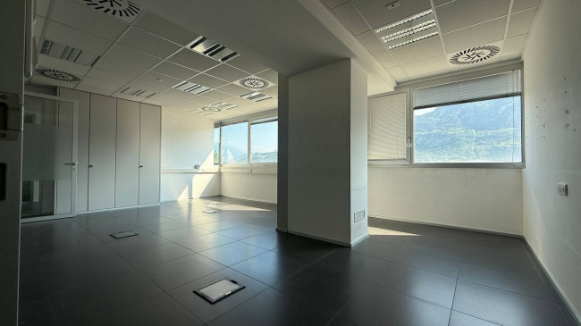 Locale commerciale in affitto a Trento
