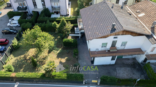 Villa Bifamiliare in vendita a Rovereto