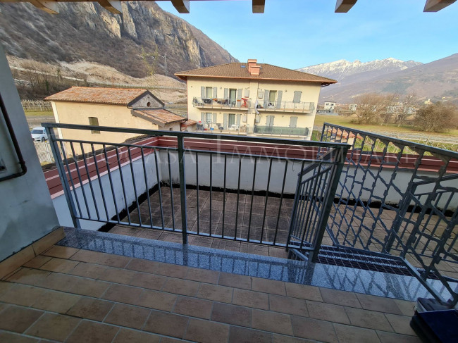 Appartamento in affitto a Avio