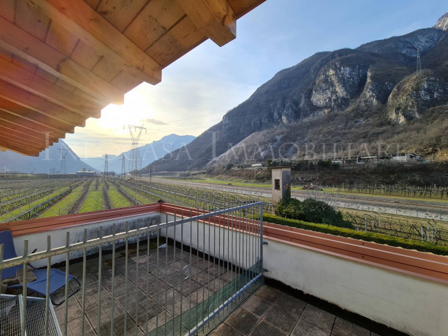 Appartamento in affitto a Avio