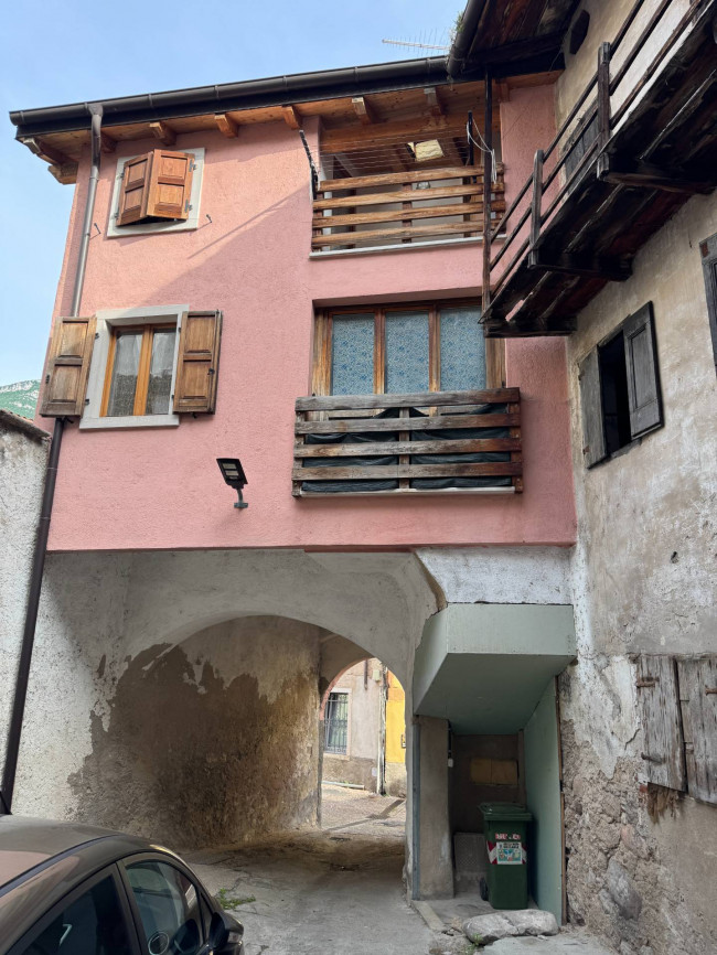 Porzione di Casa in vendita a Ala