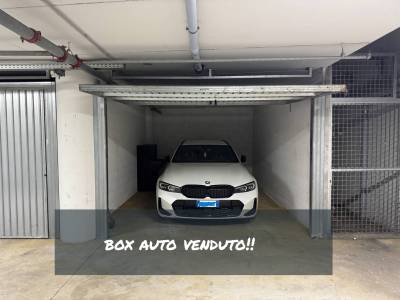 Box o garage in vendita a Rovereto