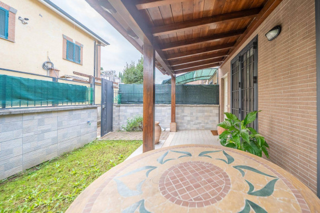 Appartamento in vendita a Roma Morena