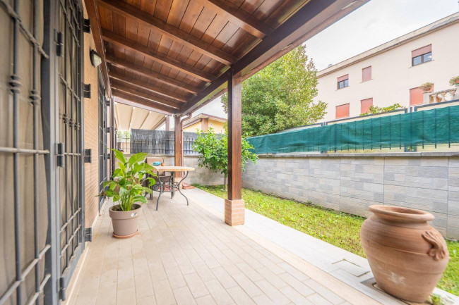 Appartamento in vendita a Roma Morena