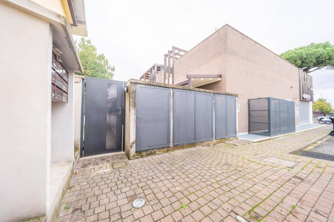 Appartamento in vendita a Roma Morena