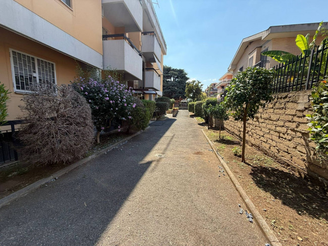 Appartamento in vendita a Roma Morena