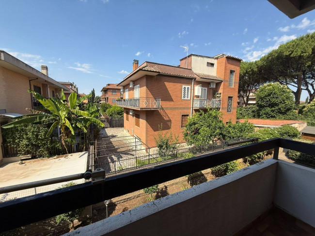Appartamento in vendita a Roma Morena