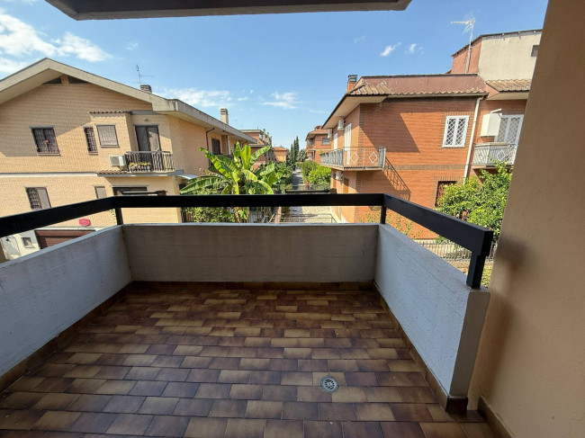 Appartamento in vendita a Roma Morena