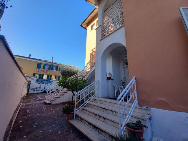 Villa in vendita a Roma Appio Claudio