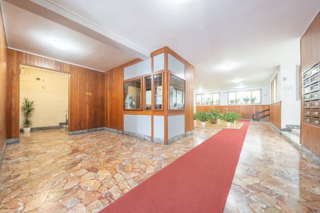 Appartamento in vendita a Roma Colli Albani