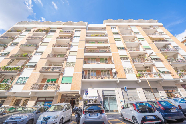 Appartamento in vendita a Roma Colli Albani