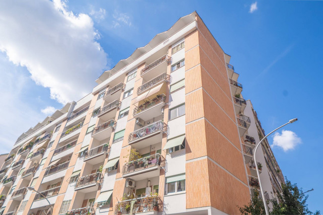 Appartamento in vendita a Roma Colli Albani