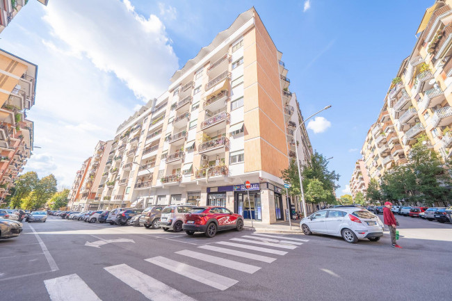 Appartamento in vendita a Roma Colli Albani