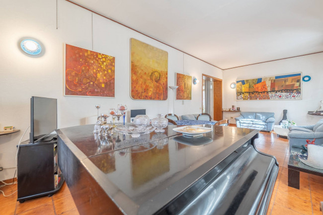 Villa in vendita a Roma Appio Claudio