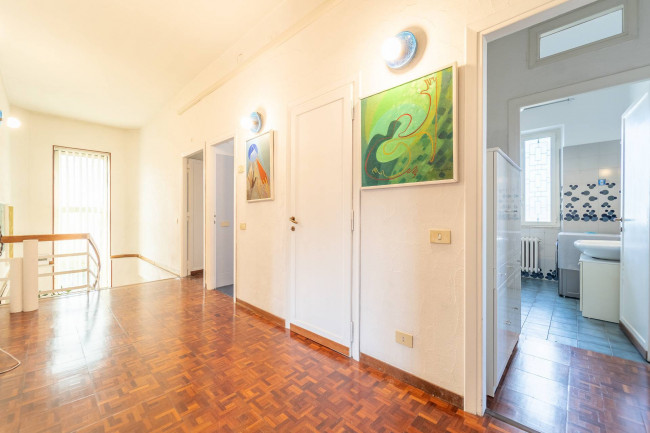 Villa in vendita a Roma Appio Claudio