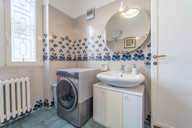 Villa in vendita a Roma Appio Claudio