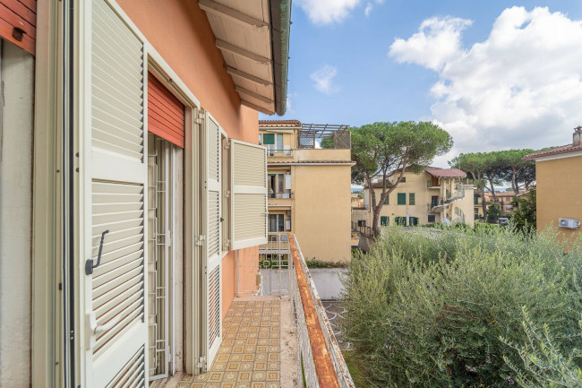 Villa in vendita a Roma Appio Claudio