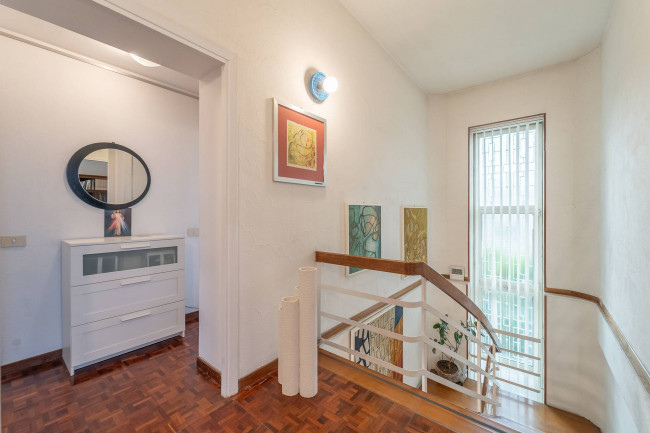 Villa in vendita a Roma Appio Claudio