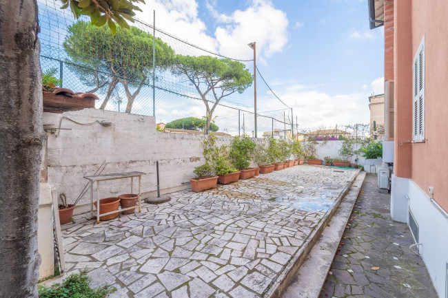 Villa in vendita a Roma Appio Claudio