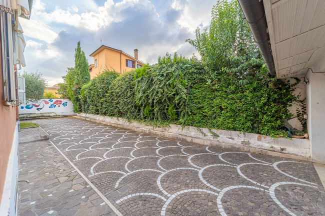 Villa in vendita a Roma Appio Claudio