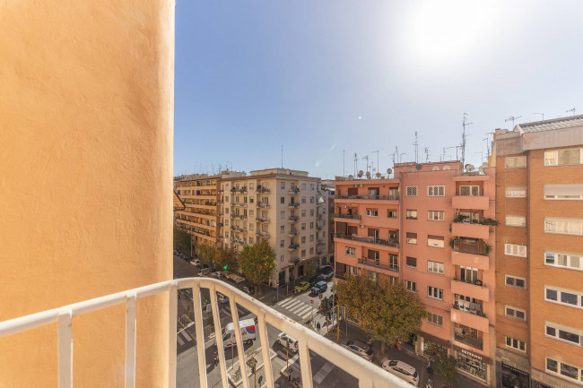 Appartamento in vendita a Roma Colli Albani