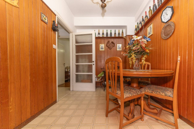 Appartamento in vendita a Roma Colli Albani