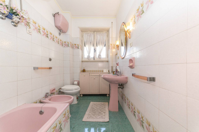 Appartamento in vendita a Roma Colli Albani