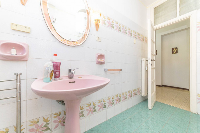 Appartamento in vendita a Roma Colli Albani