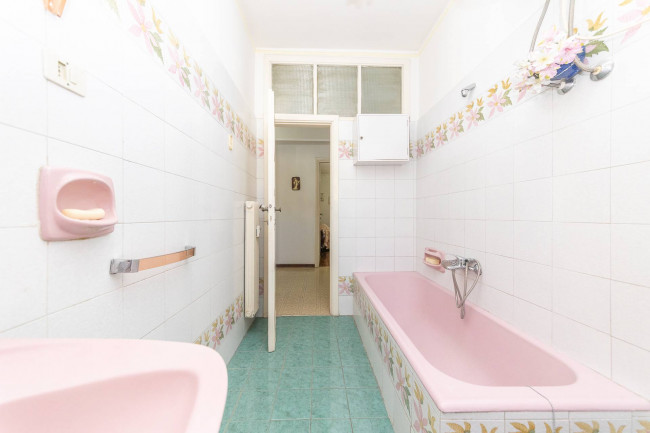 Appartamento in vendita a Roma Colli Albani