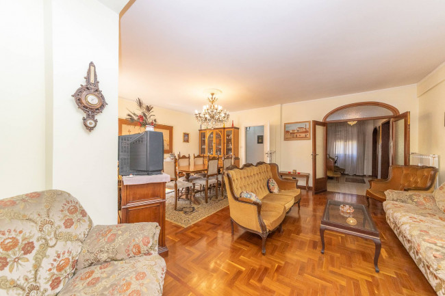 Appartamento in vendita a Roma Colli Albani