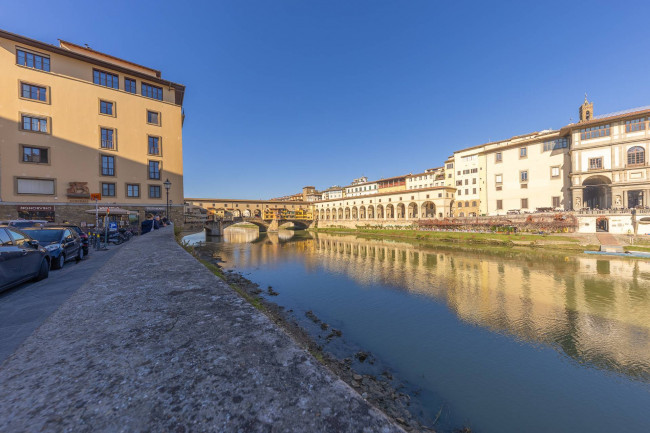 Appartamento in vendita a Firenze Santo Spirito