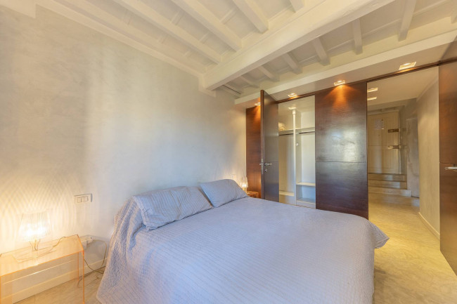 Appartamento in vendita a Firenze Santo Spirito