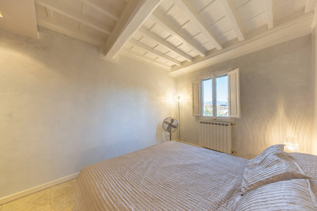 Appartamento in vendita a Firenze Santo Spirito