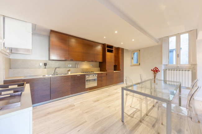 Appartamento in vendita a Firenze Santo Spirito