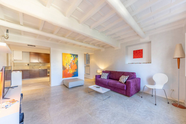 Appartamento in vendita a Firenze Santo Spirito