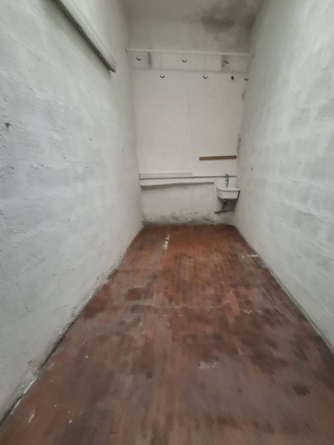 Box o garage in vendita a Roma Colli Albani