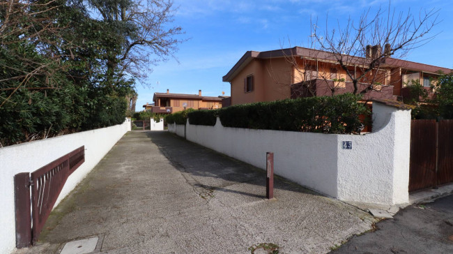 Villette a schiera in vendita a Anzio